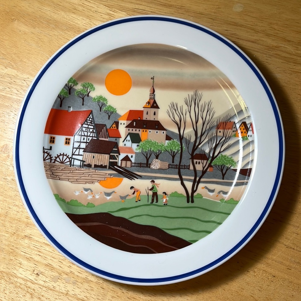 4/$40 Decorator plate “Spring in Bavaria” Gloria Bayreuth porcelain